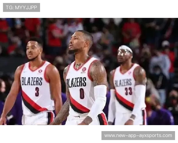 利拉德关键一投,开拓者完成绝地反超